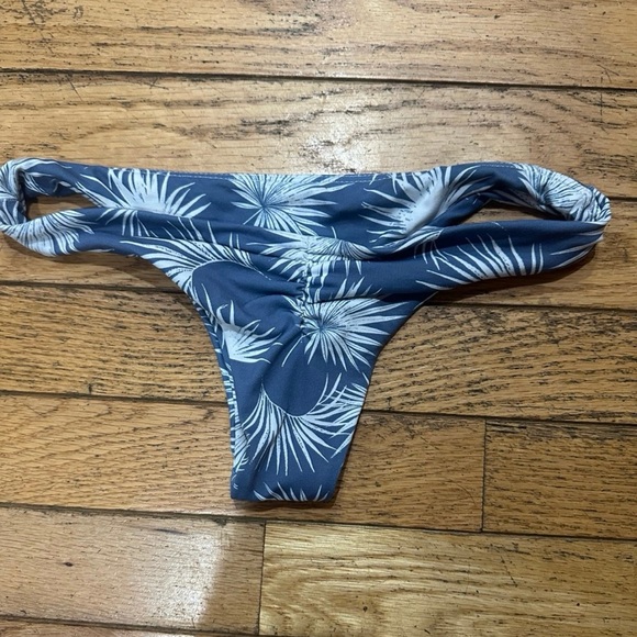 Midori bikini bottoms - Picture 2 of 2